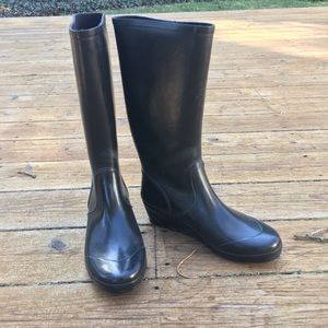 Michael Kors Womens Black Wedge Rainboots, Size 11